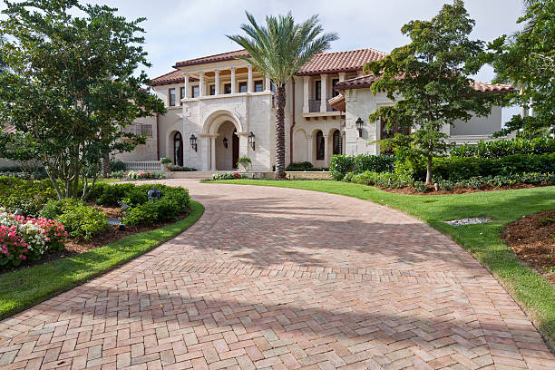  Maxwell, CA Driveway Pavers Pros
